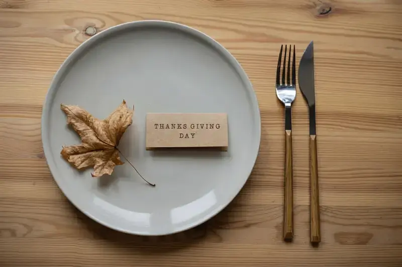 20 Thanksgiving Printables That Will Save Your Fall Sanity 3 20 Thanksgiving Printables That Will Save Your Fall Sanity, 1. Classic Place Card Printable